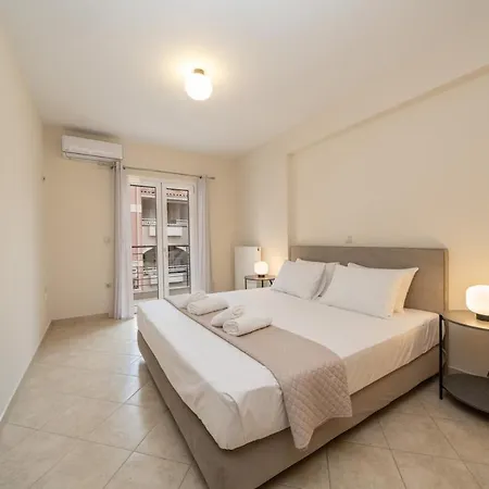 Vibes 7 * Argostoli (Kefalonia)